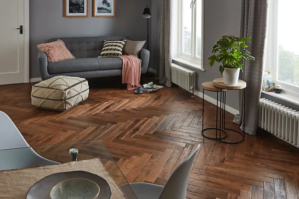 Castorama Parquet Massif à Coller En Chêne GoodHome Skanor Finition Vernis Mat Coloris Naturel L.82,6 X ép.1,5 Cm Authenticité garantie 1